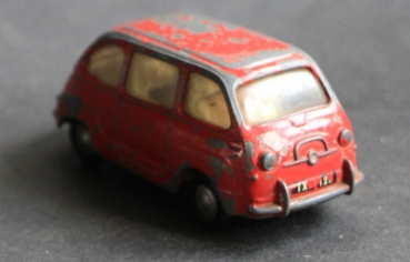Spot-On Fiat Multipla 1960 DieCast Model (2758)